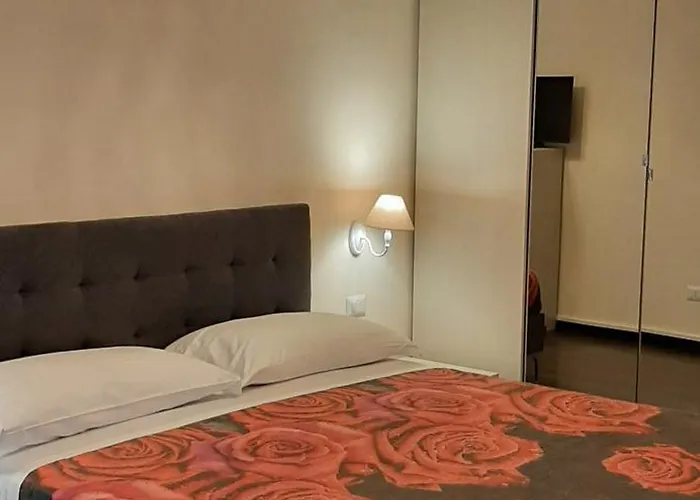 Alecatia 2 Apartment