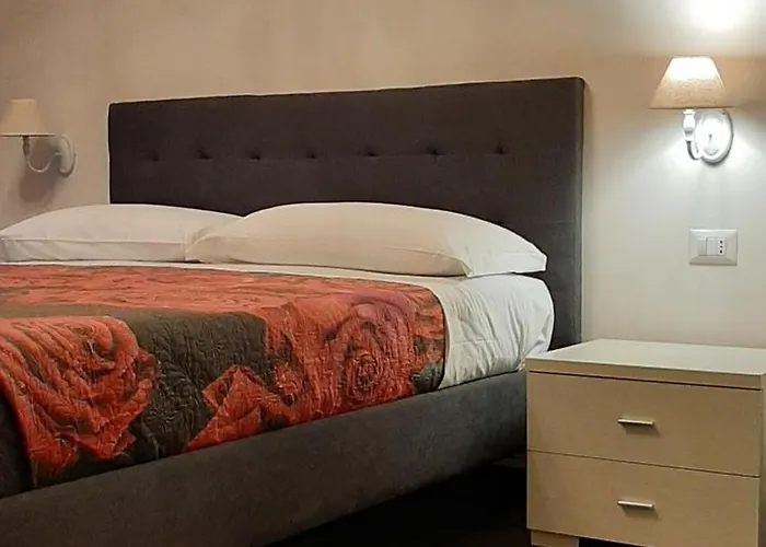 Alecatia 2 Apartment Rome